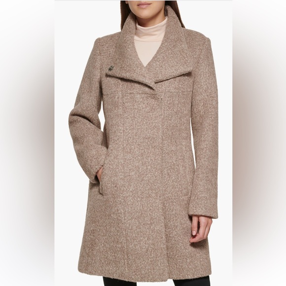 Kenneth Cole New York Jackets & Blazers - Kenneth Cole New Year Asymmetrical Coat